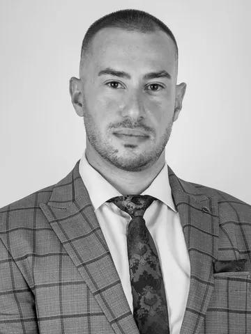 Photo of the specialist
