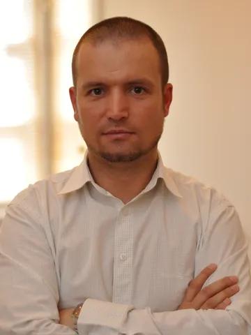 Photo of the specialist